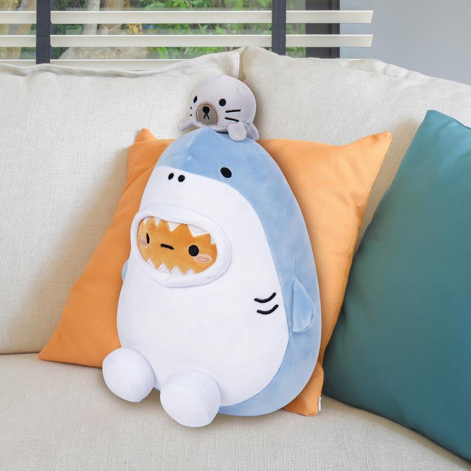10β Shark Tayto & Seal Mochi Plush - Image 2