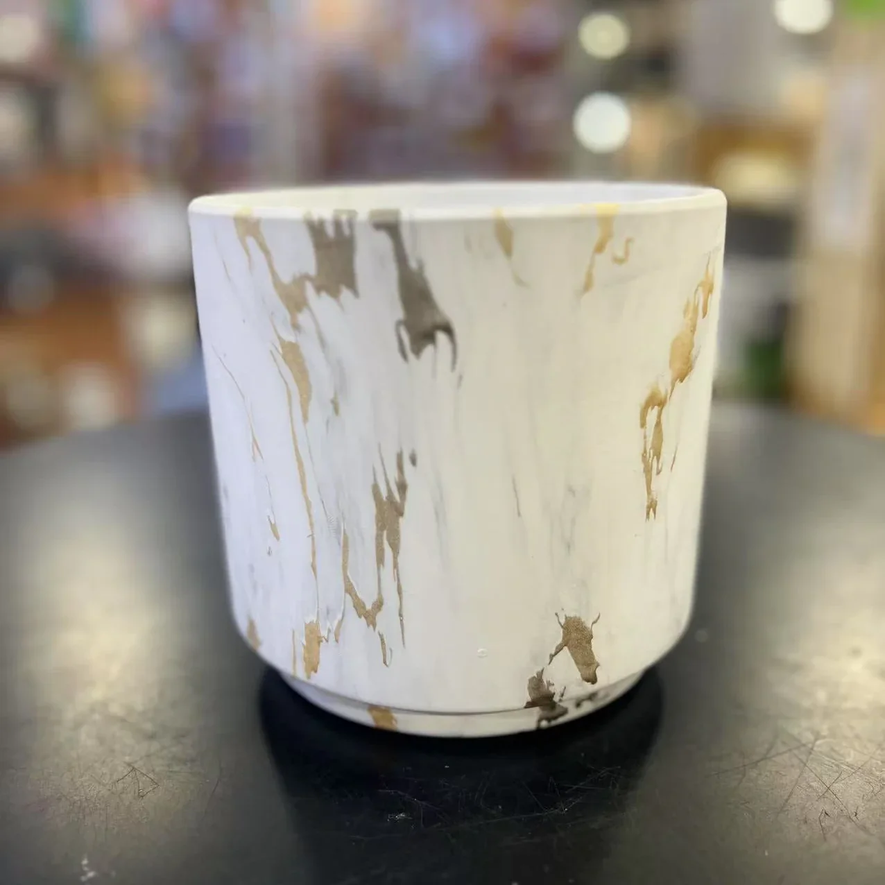 Golden Flick plant pot 6 inch