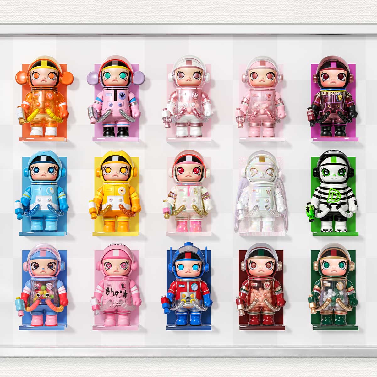 MEGA SPACE MOLLY 100% Series 4 - Image 2