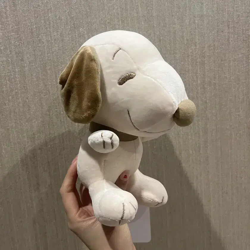 Peanuts Snoopy Sitting Plush