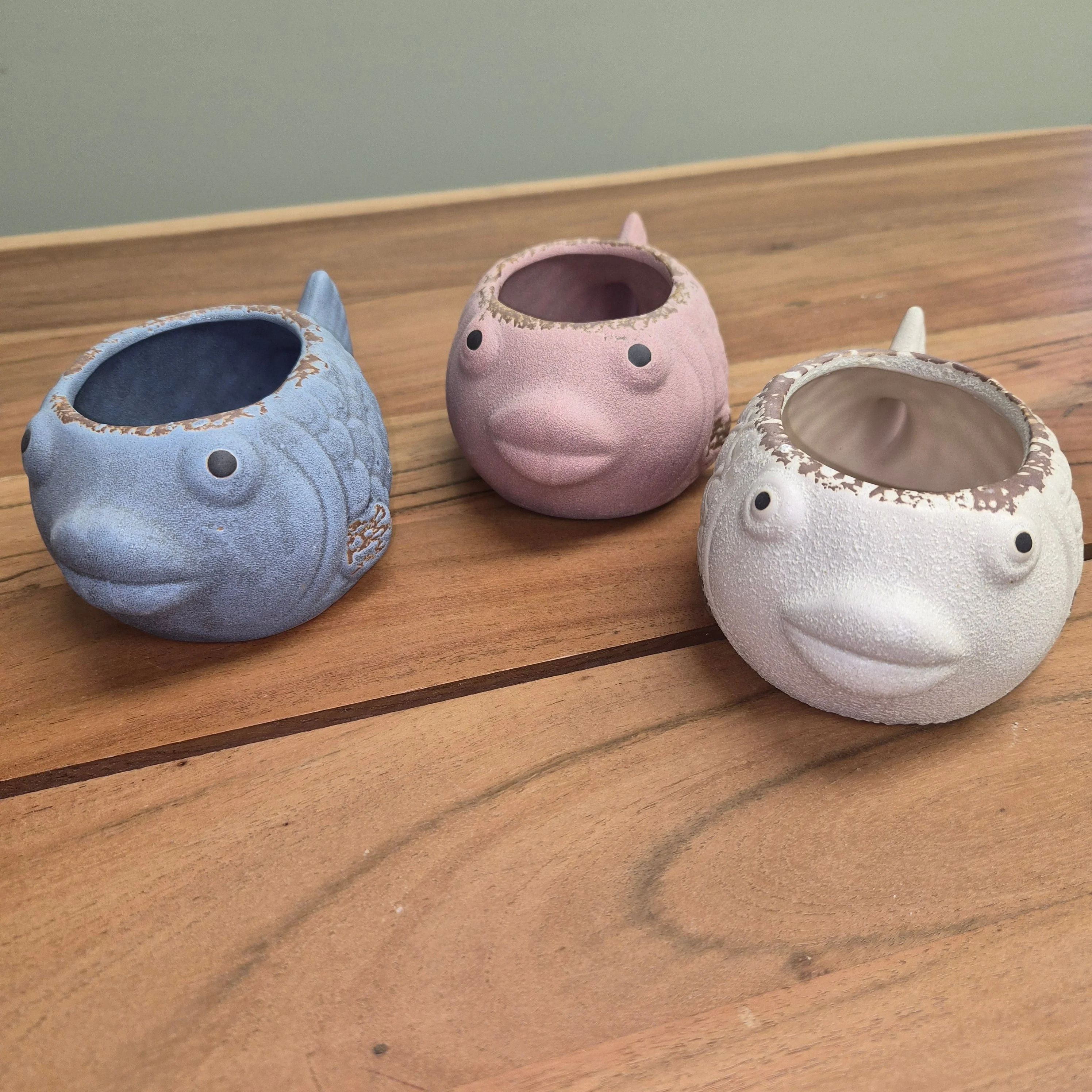 Matt Fish Planter - Image 2