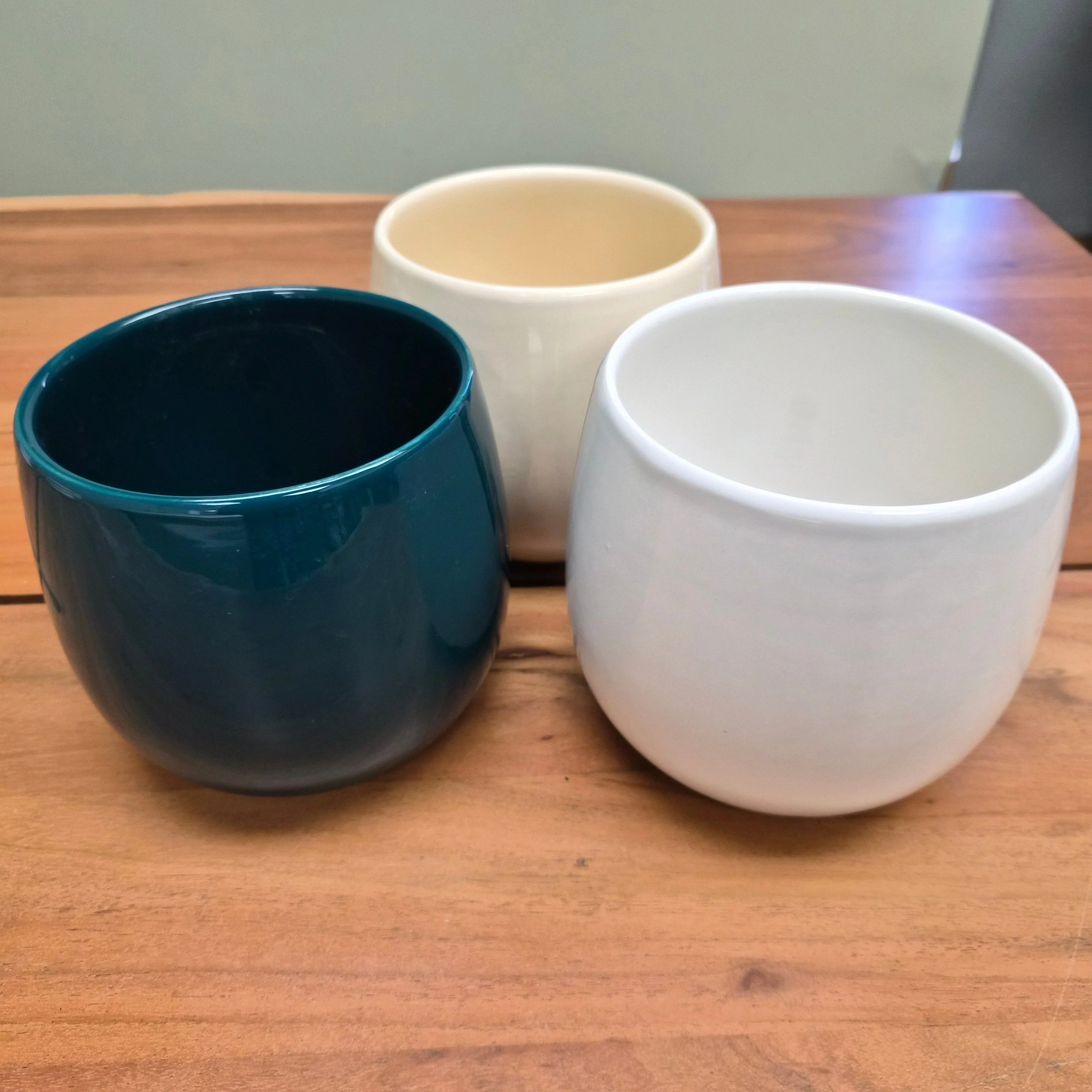 Rounded Cylinder Planter - Image 5