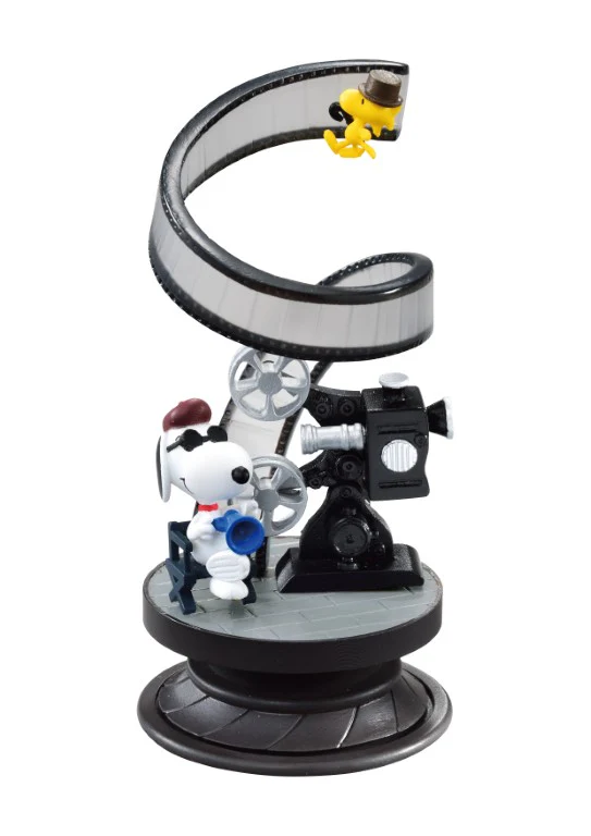 Re-Ment: Snoopy Spiral Diorama - Image 5
