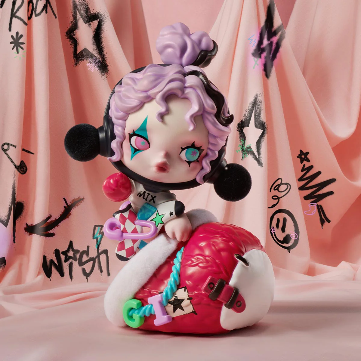 SKULLPANDA The Stocking Surprise Figure - Image 2